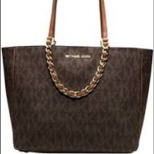 🎀 Michael Kors Harper Bag - New 🎀